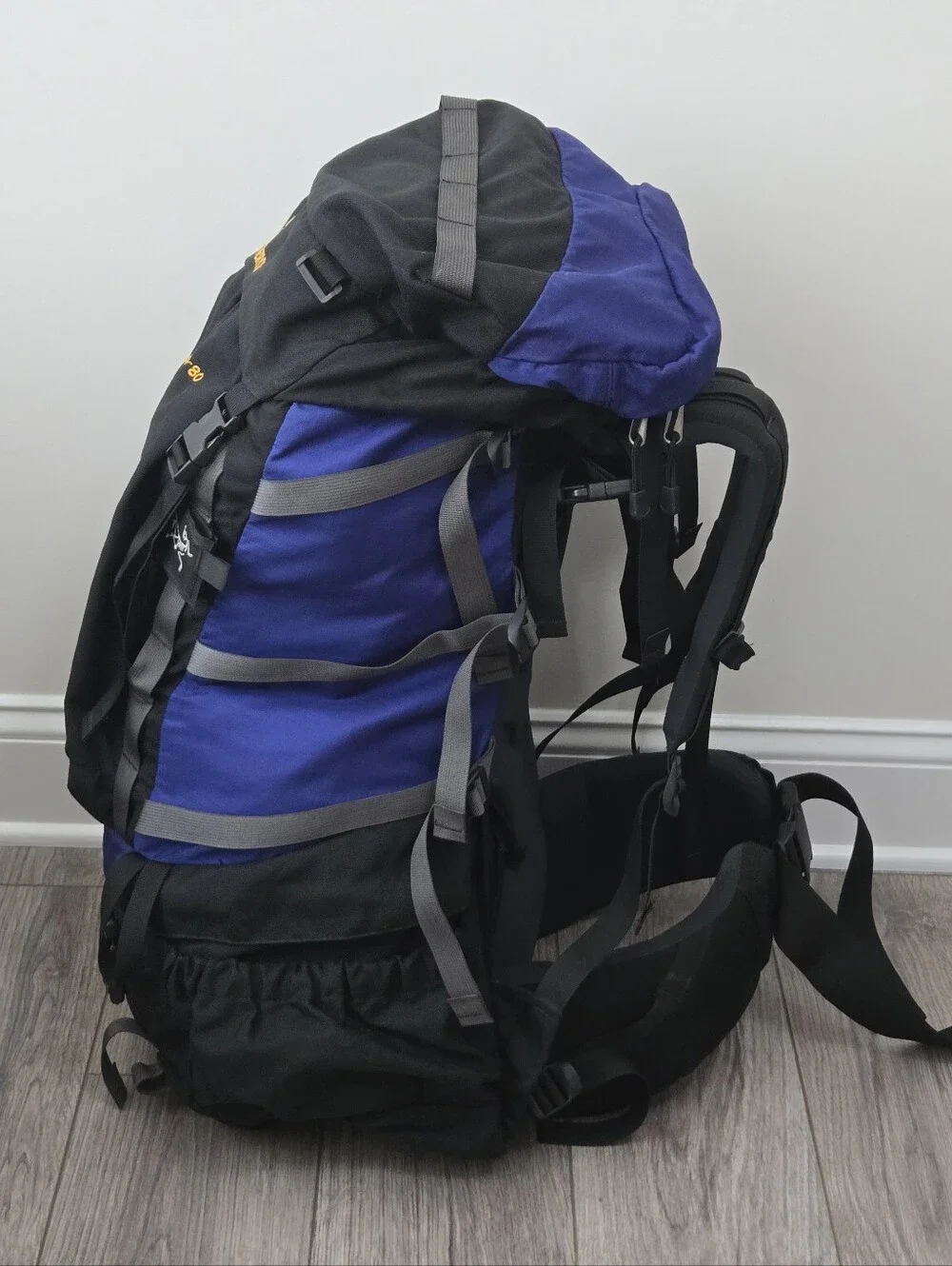 Arc'teryx Bora 80 Backpack Blue Black Hiking Expedition Pack - Great Condition